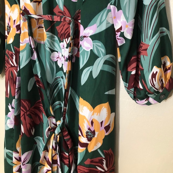 LOFT Silky Dress - Picture 5 of 5